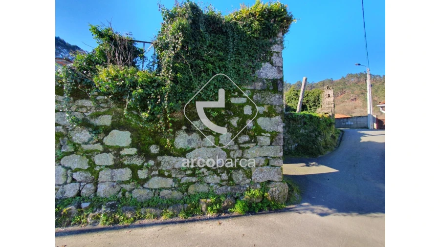 Moradia T5 para Venda em Rio de Moinhos Foto 26