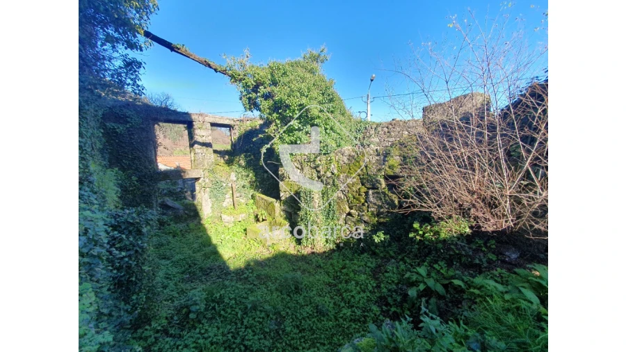 Moradia T5 para Venda em Rio de Moinhos Foto 30