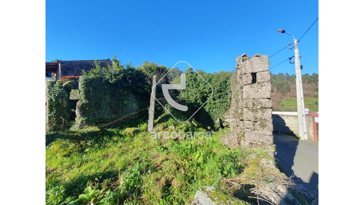 Moradia T5 para Venda em Rio de Moinhos Foto 23