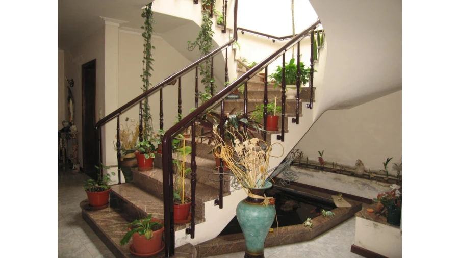 Moradia T6 para Venda em Canelas Foto 20