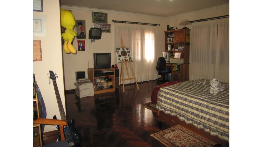 Moradia T6 para Venda em Canelas Foto 24