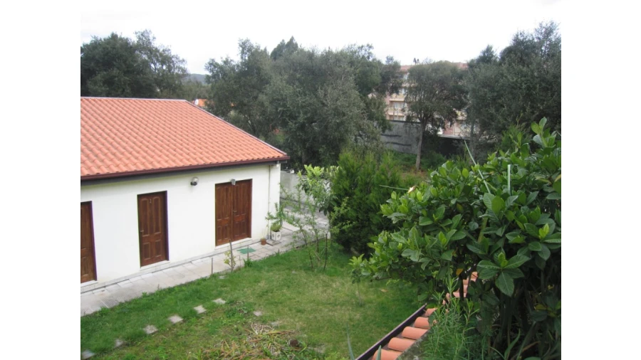 Moradia T6 para Venda em Canelas Foto 42