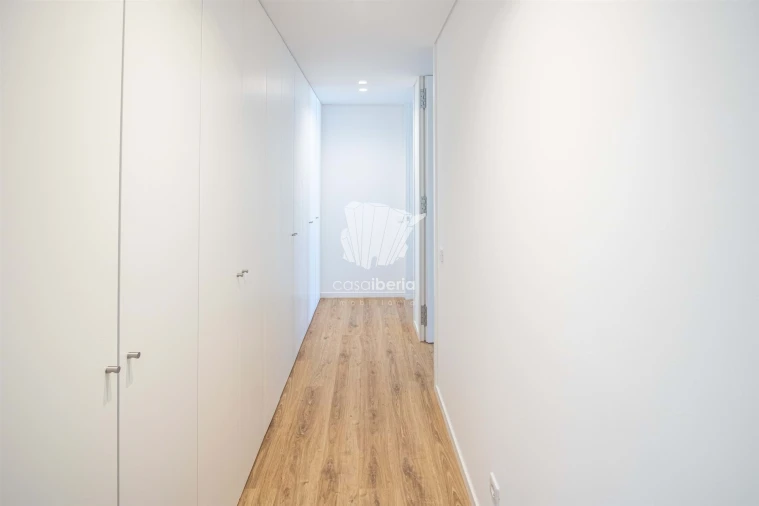Apartamento T2 para Venda em Olhão Foto 15
