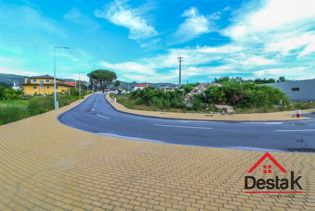 Terreno para Venda em Cambra e Carvalhal de Vermilhas Foto 4