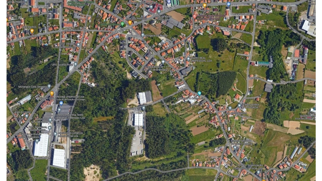 Terreno para Venda em Serzedo e Perosinho Foto 4