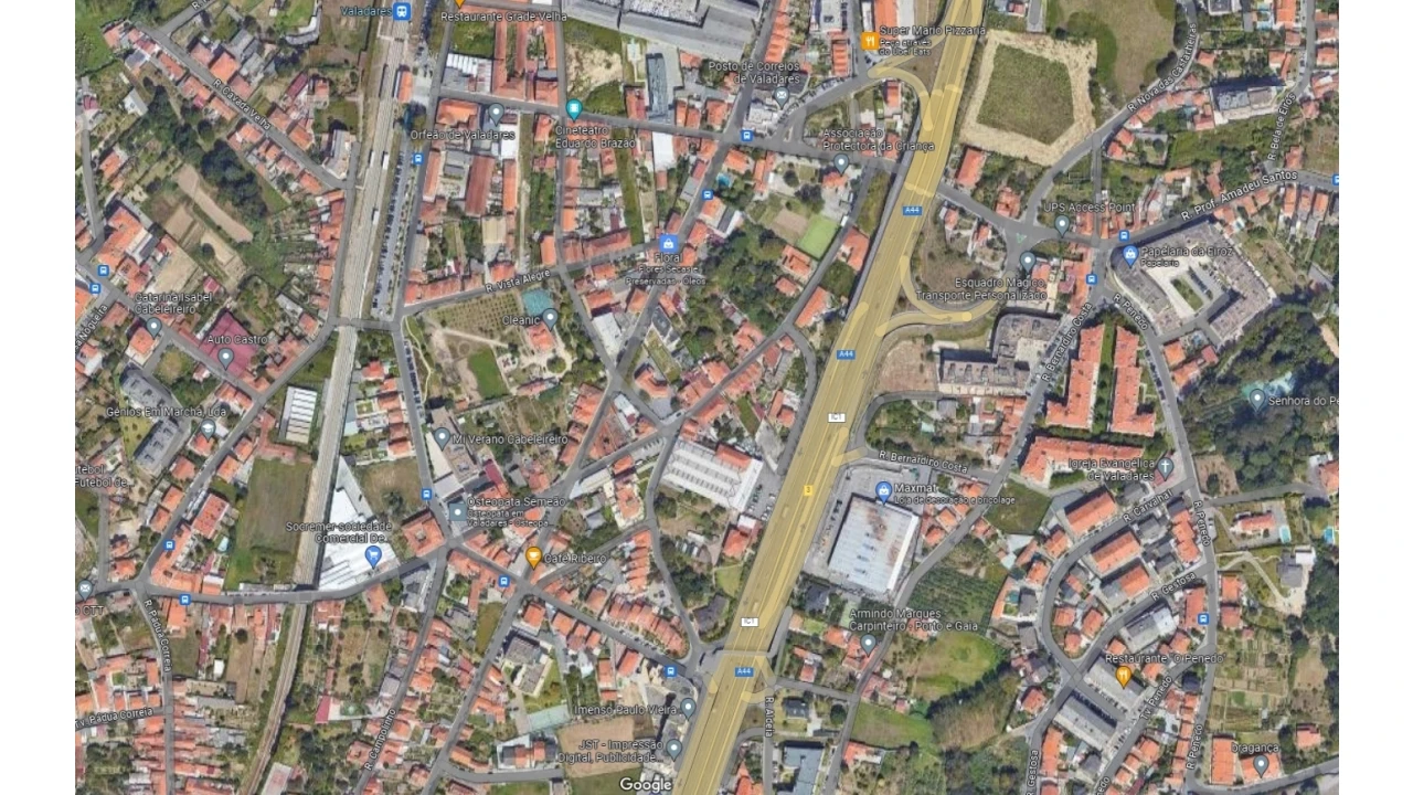Terreno para Venda em Gulpilhares e Valadares Foto 3