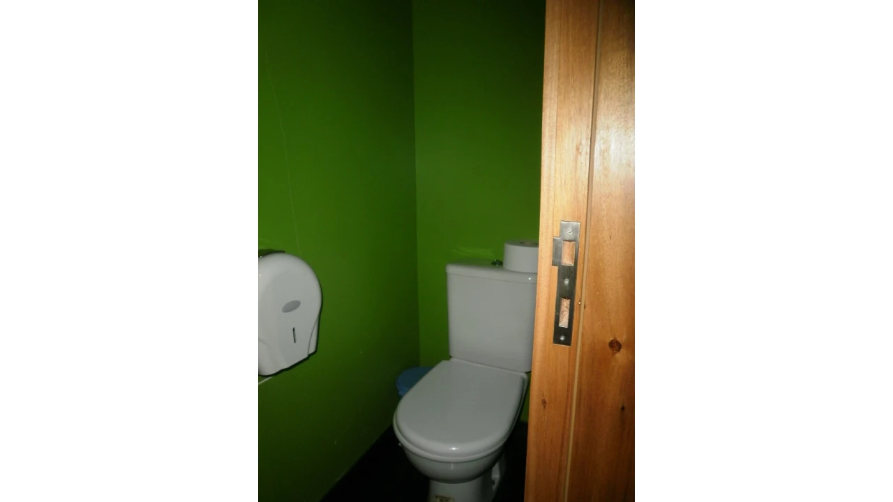 Negócio para Venda em Avintes Foto 17