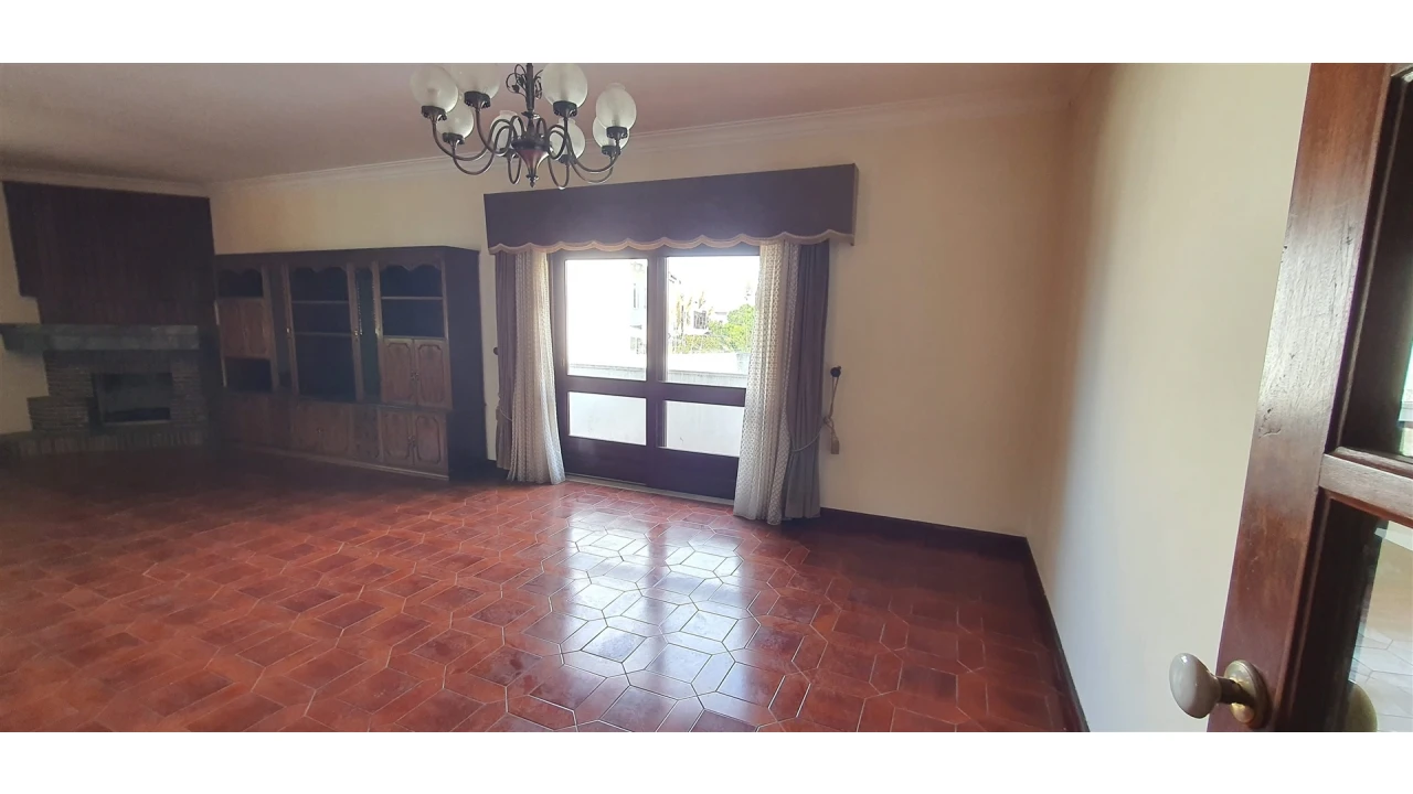 Quinta T4 para Venda em Mafamude e Vilar do Paraíso Foto 24