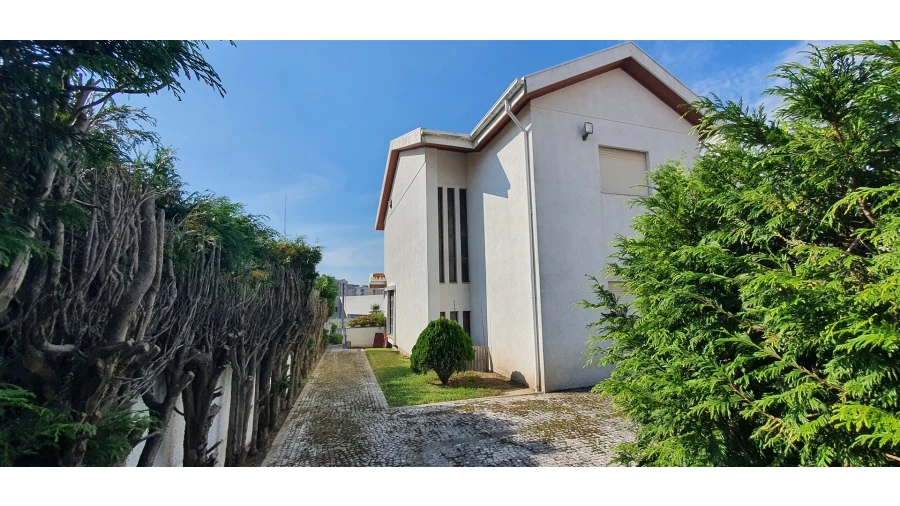 Quinta T4 para Venda em Mafamude e Vilar do Paraíso Foto 8