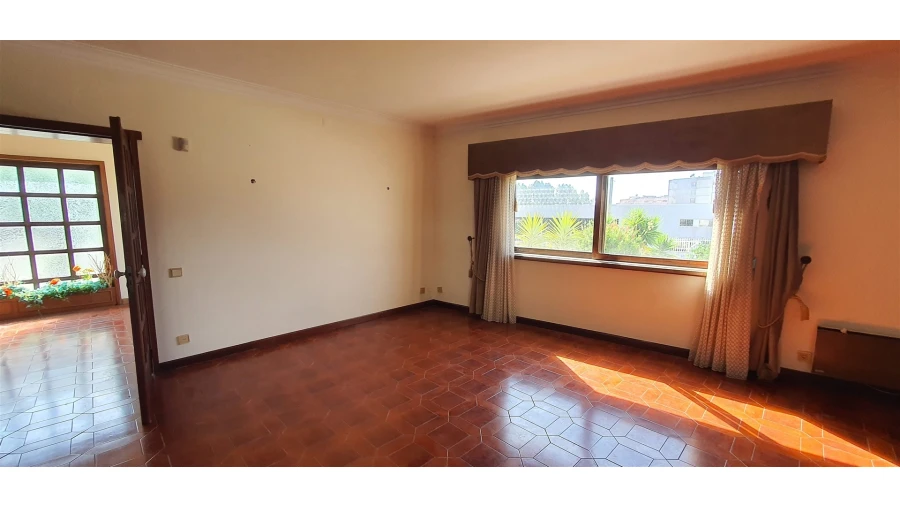 Quinta T4 para Venda em Mafamude e Vilar do Paraíso Foto 30