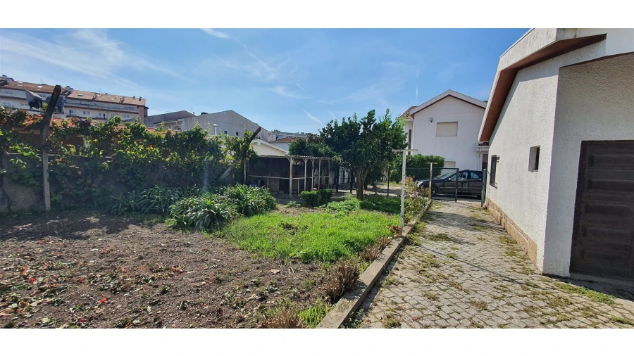 Quinta T4 para Venda em Mafamude e Vilar do Paraíso Foto 131