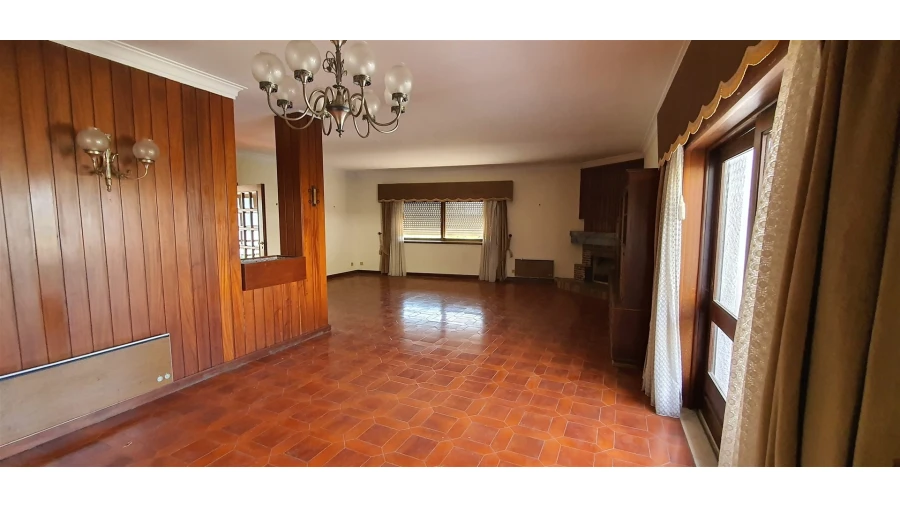 Quinta T4 para Venda em Mafamude e Vilar do Paraíso Foto 16