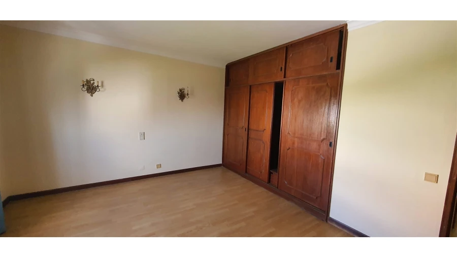 Quinta T4 para Venda em Mafamude e Vilar do Paraíso Foto 78