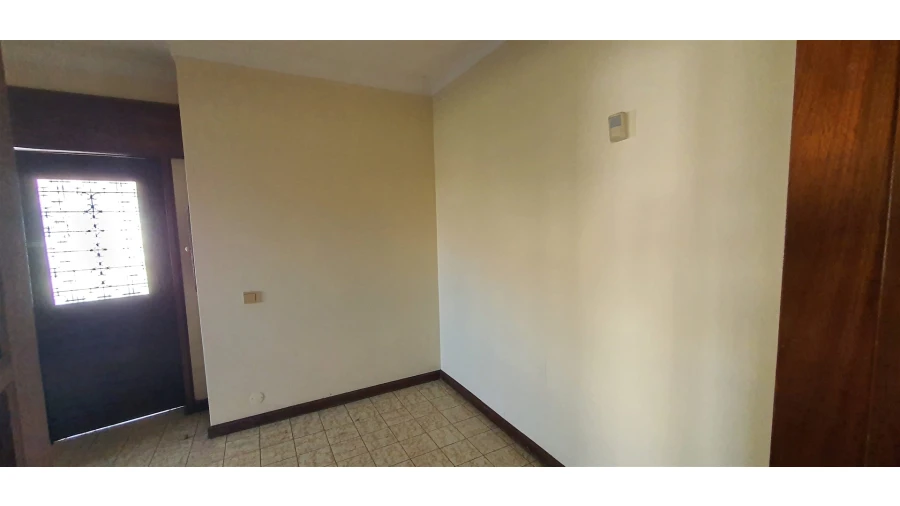 Quinta T4 para Venda em Mafamude e Vilar do Paraíso Foto 44