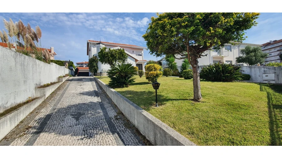 Quinta T4 para Venda em Mafamude e Vilar do Paraíso Foto 2