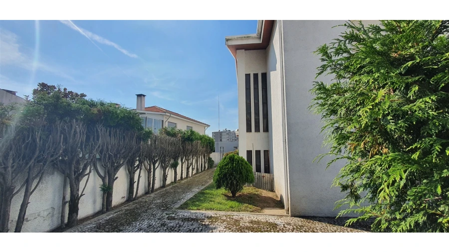 Quinta T4 para Venda em Mafamude e Vilar do Paraíso Foto 7