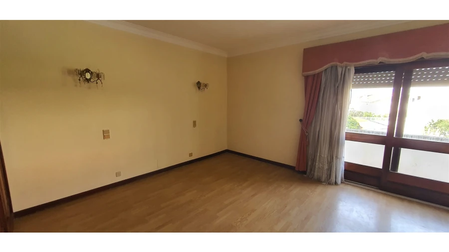 Quinta T4 para Venda em Mafamude e Vilar do Paraíso Foto 64