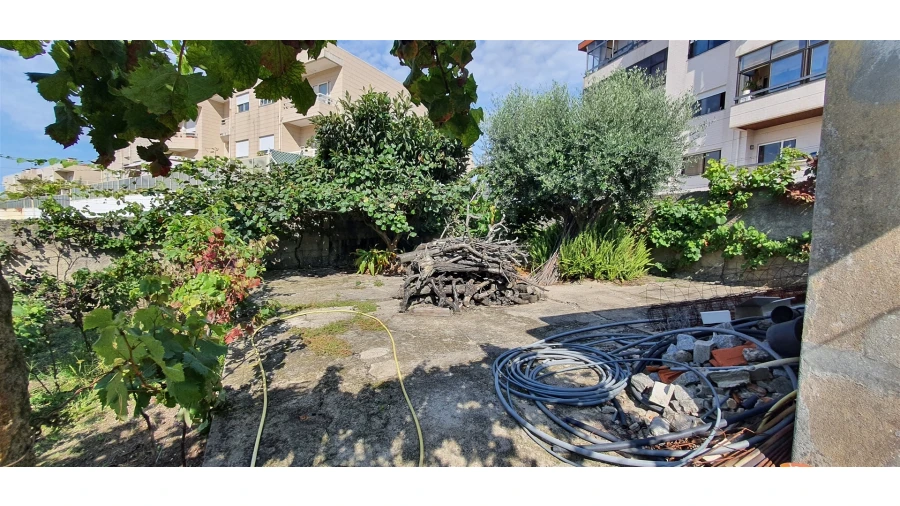 Quinta T4 para Venda em Mafamude e Vilar do Paraíso Foto 105