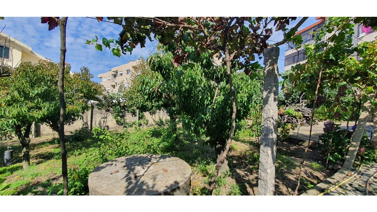 Quinta T4 para Venda em Mafamude e Vilar do Paraíso Foto 100