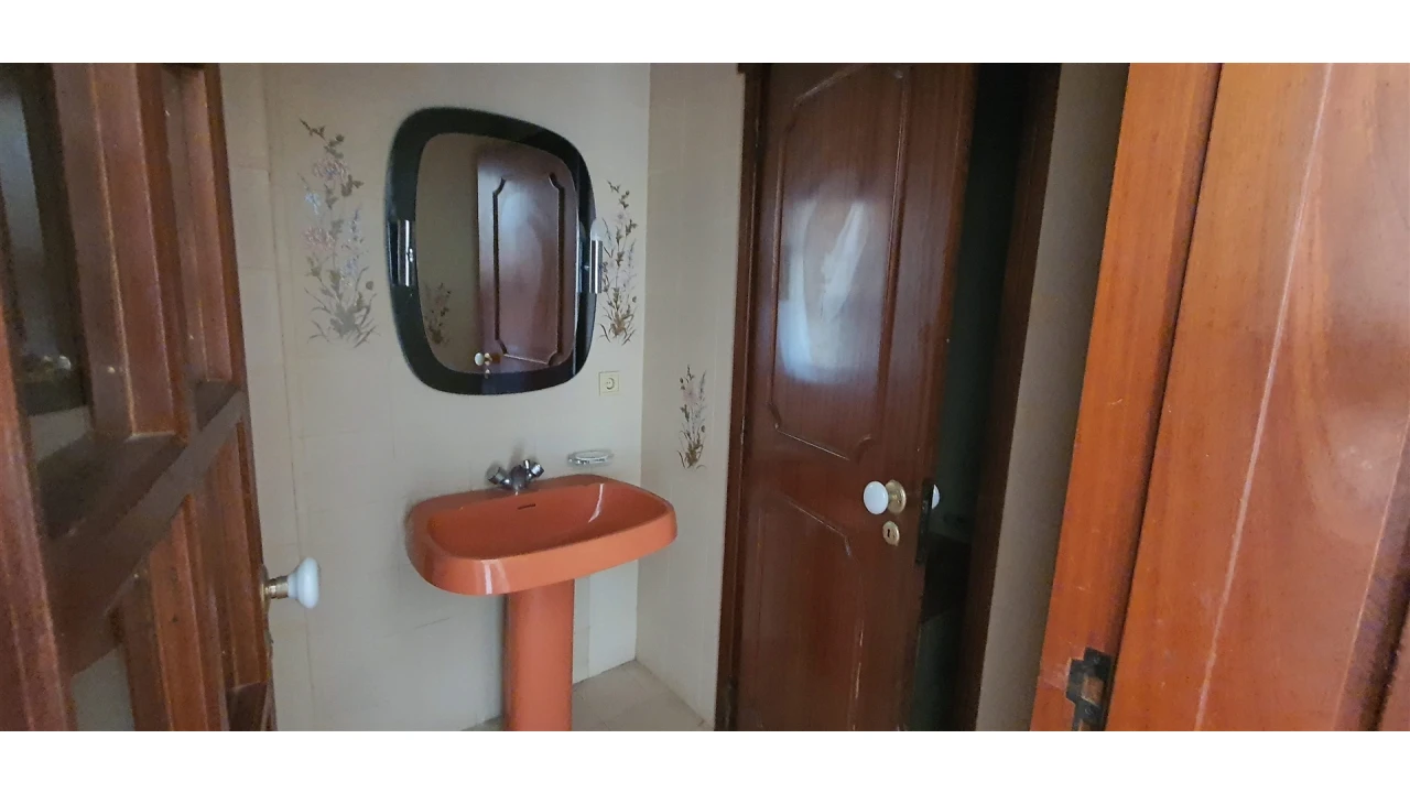 Quinta T4 para Venda em Mafamude e Vilar do Paraíso Foto 40