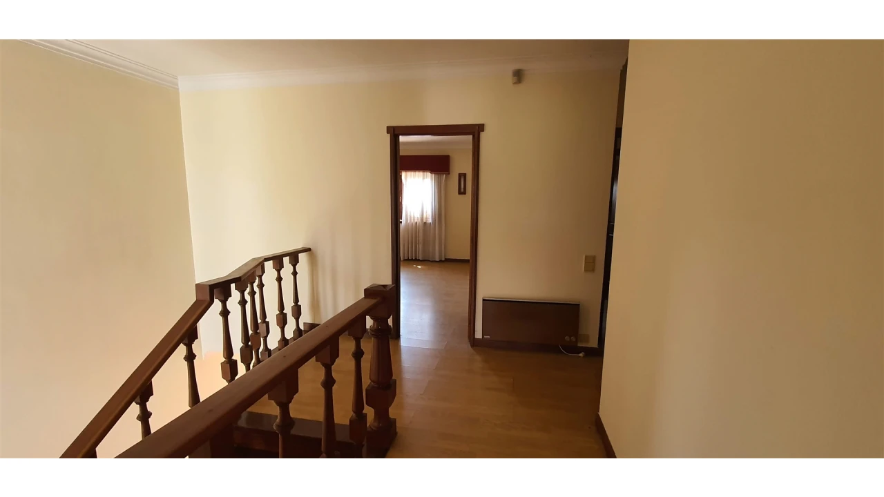 Quinta T4 para Venda em Mafamude e Vilar do Paraíso Foto 56