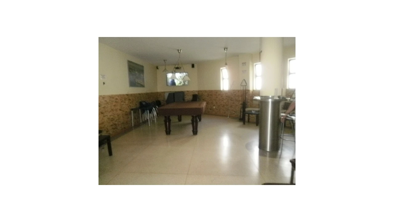 Negócio para Venda em Santa Marinha e São Pedro da Afurada Foto 1