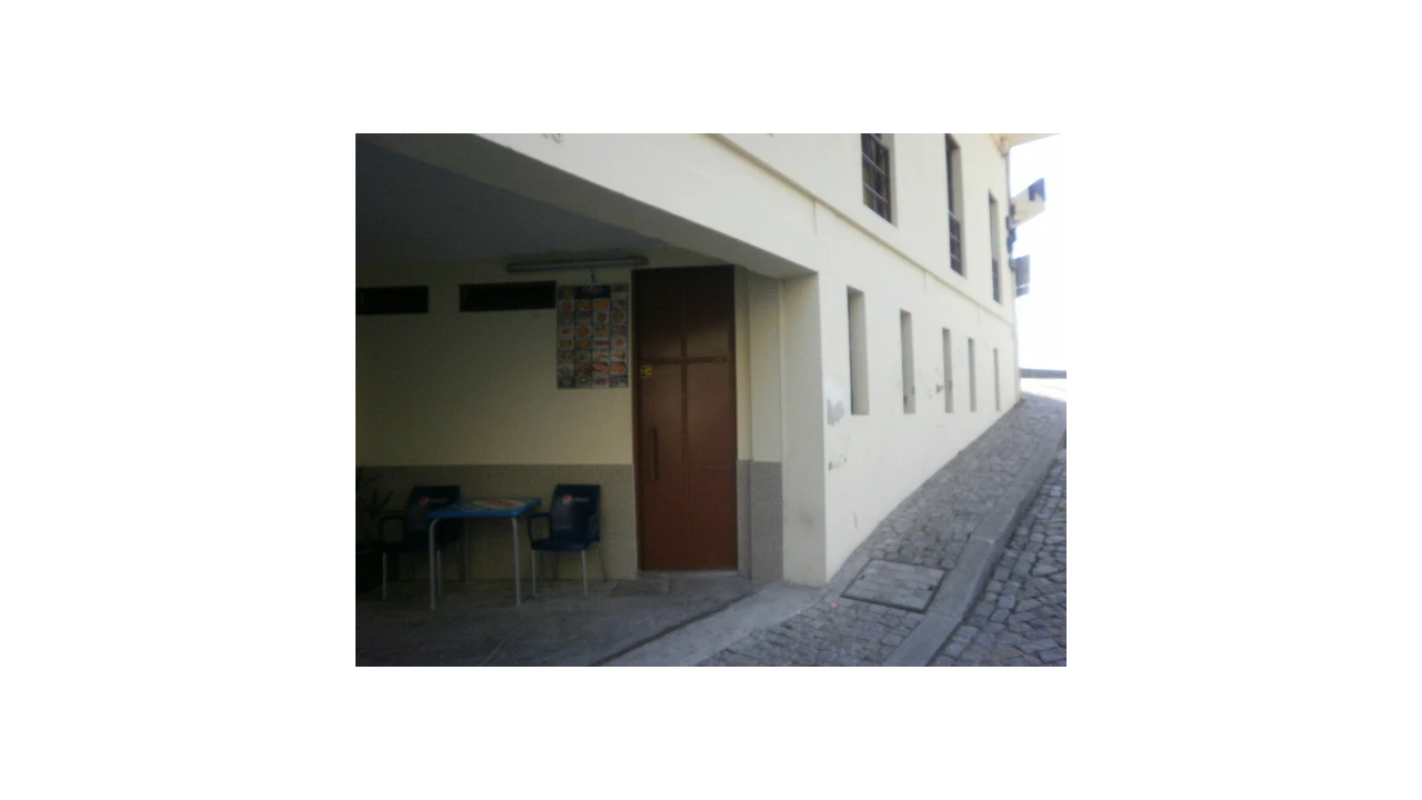 Negócio para Venda em Santa Marinha e São Pedro da Afurada Foto 7