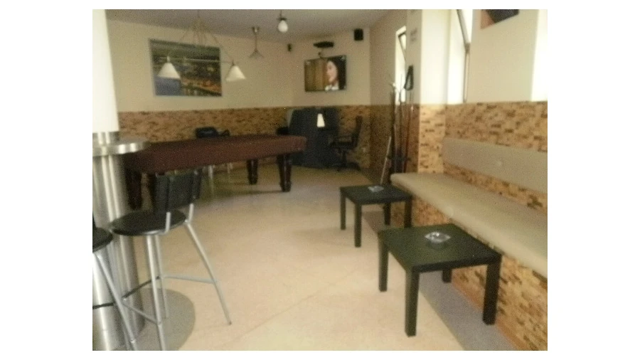 Negócio para Venda em Santa Marinha e São Pedro da Afurada Foto 2