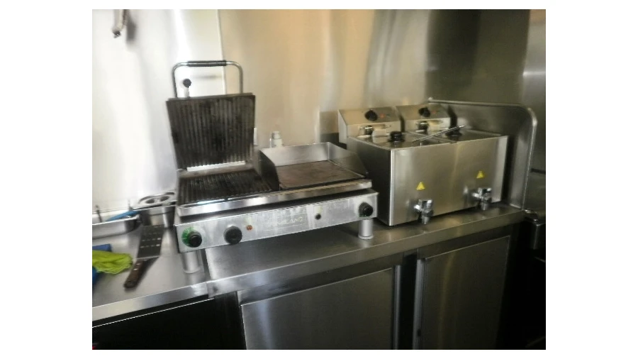 Negócio para Venda em Santa Marinha e São Pedro da Afurada Foto 9