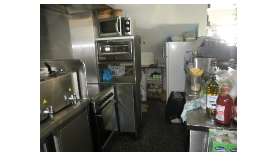 Negócio para Venda em Santa Marinha e São Pedro da Afurada Foto 10