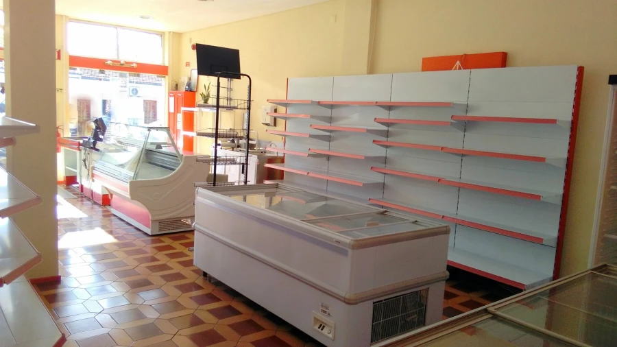 Loja para Venda em Alfena Foto 16