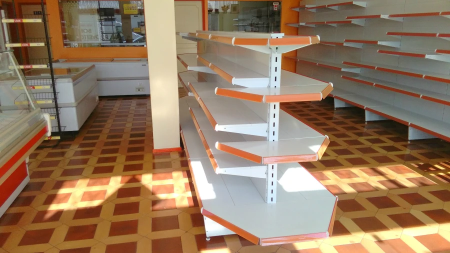 Loja para Venda em Alfena Foto 7