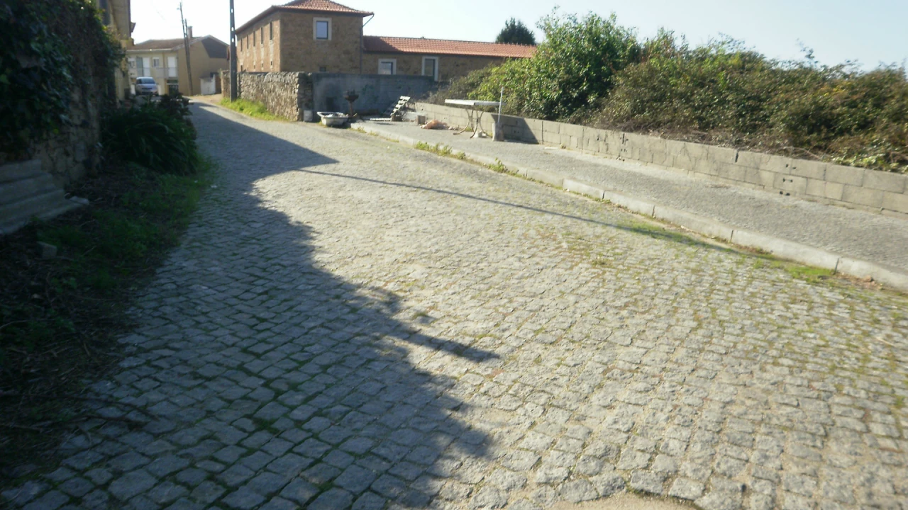 Terreno para Venda em Grijó e Sermonde Foto 11