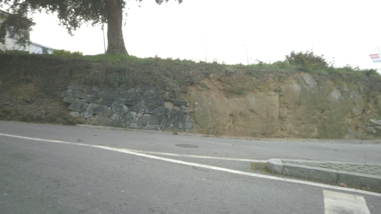 Terreno para Venda em Pedroso e Seixezelo Foto 2