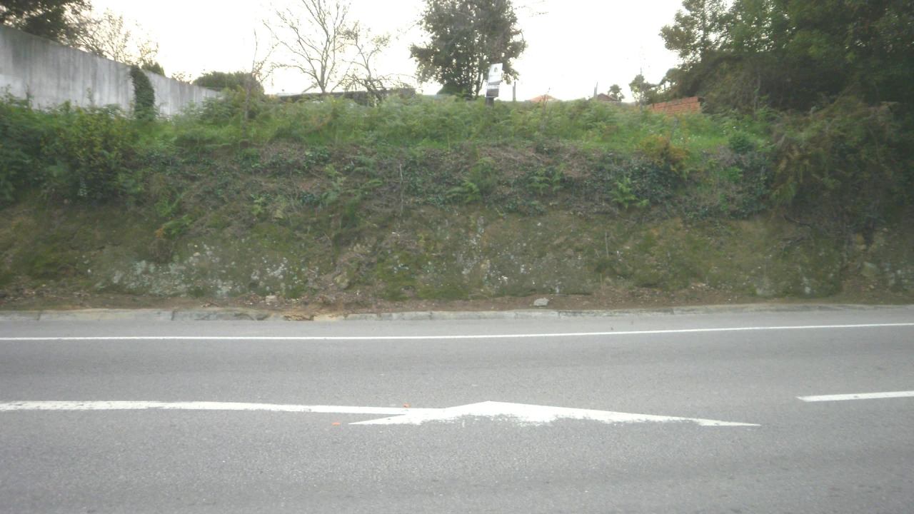 Terreno para Venda em Pedroso e Seixezelo Foto 1