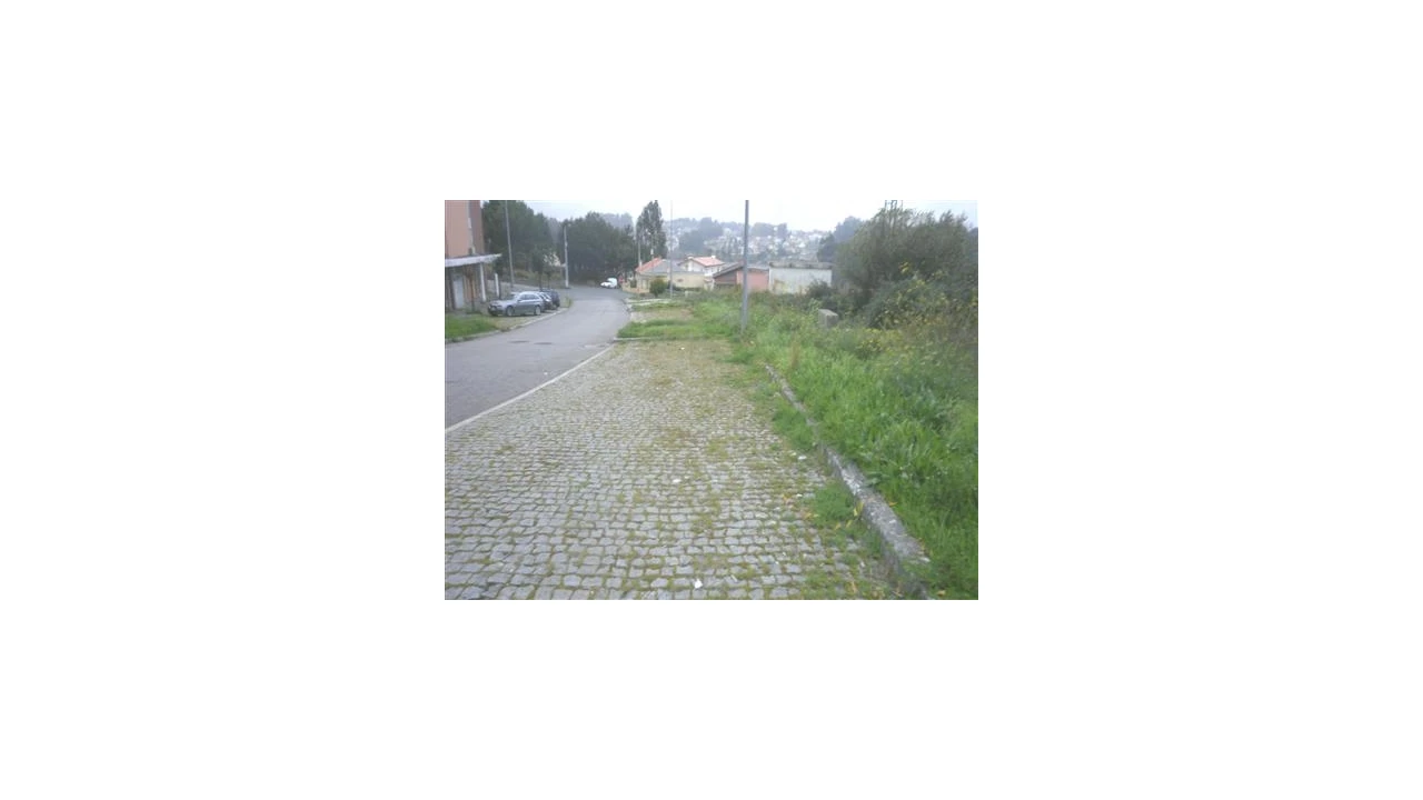 Terreno para Venda em Argoncilhe Foto 5