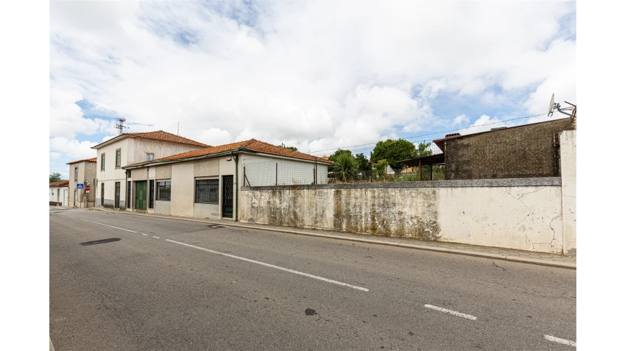 Moradia T2 para Venda em Grijó e Sermonde Foto 25