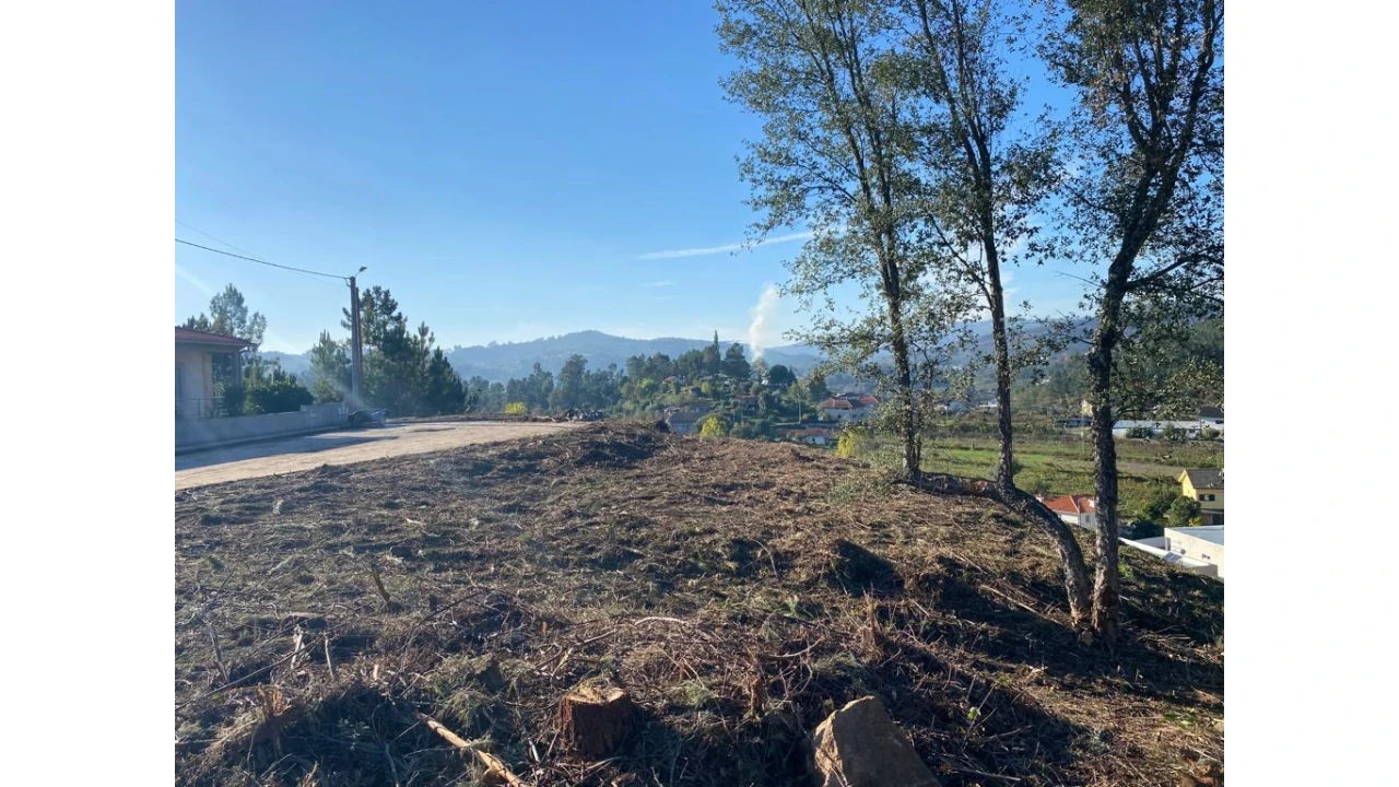Terreno para Venda em Vila Garcia, Aboim e Chapa Foto 4