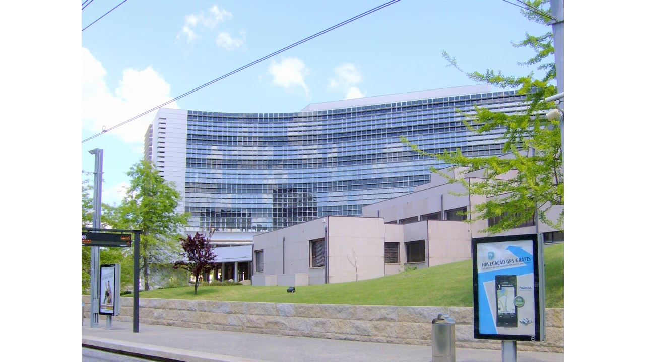 Escritório para Arrendamento em Cidade da Maia Foto 1