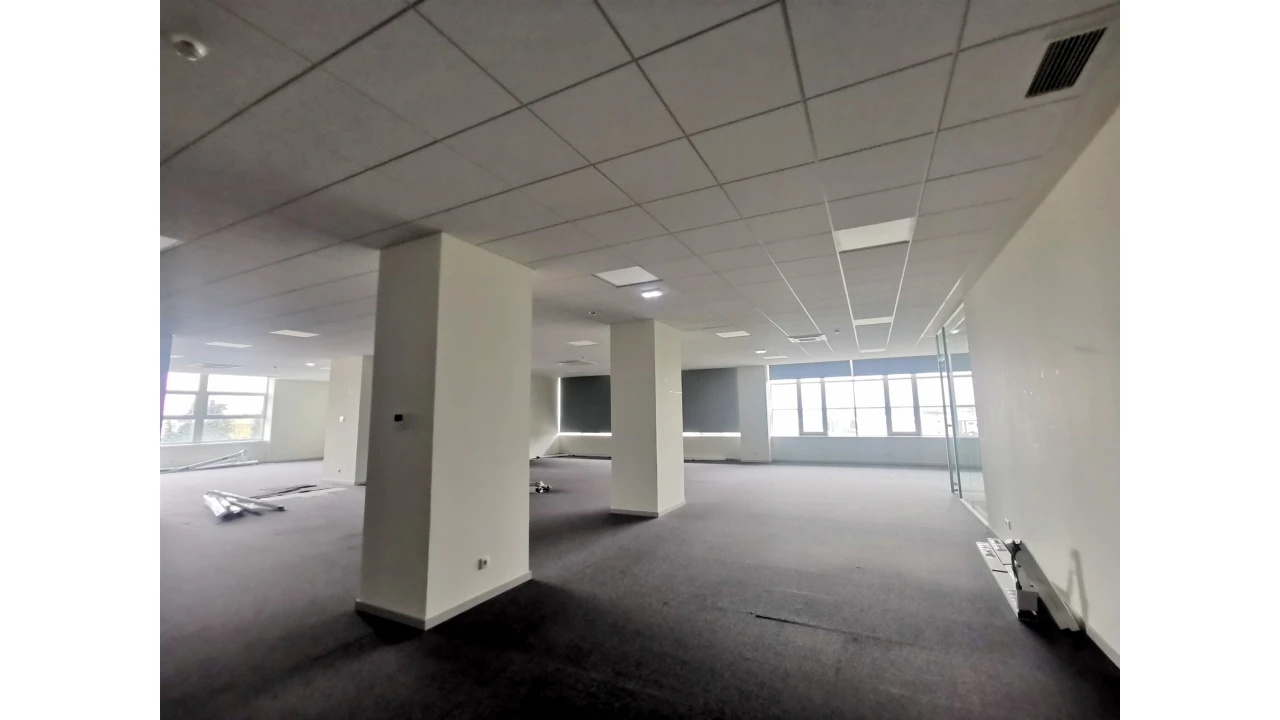 Escritório para Arrendamento em Cidade da Maia Foto 5