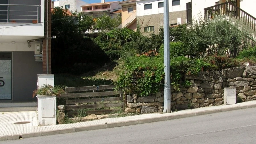 Terreno para Venda em Miranda do Douro