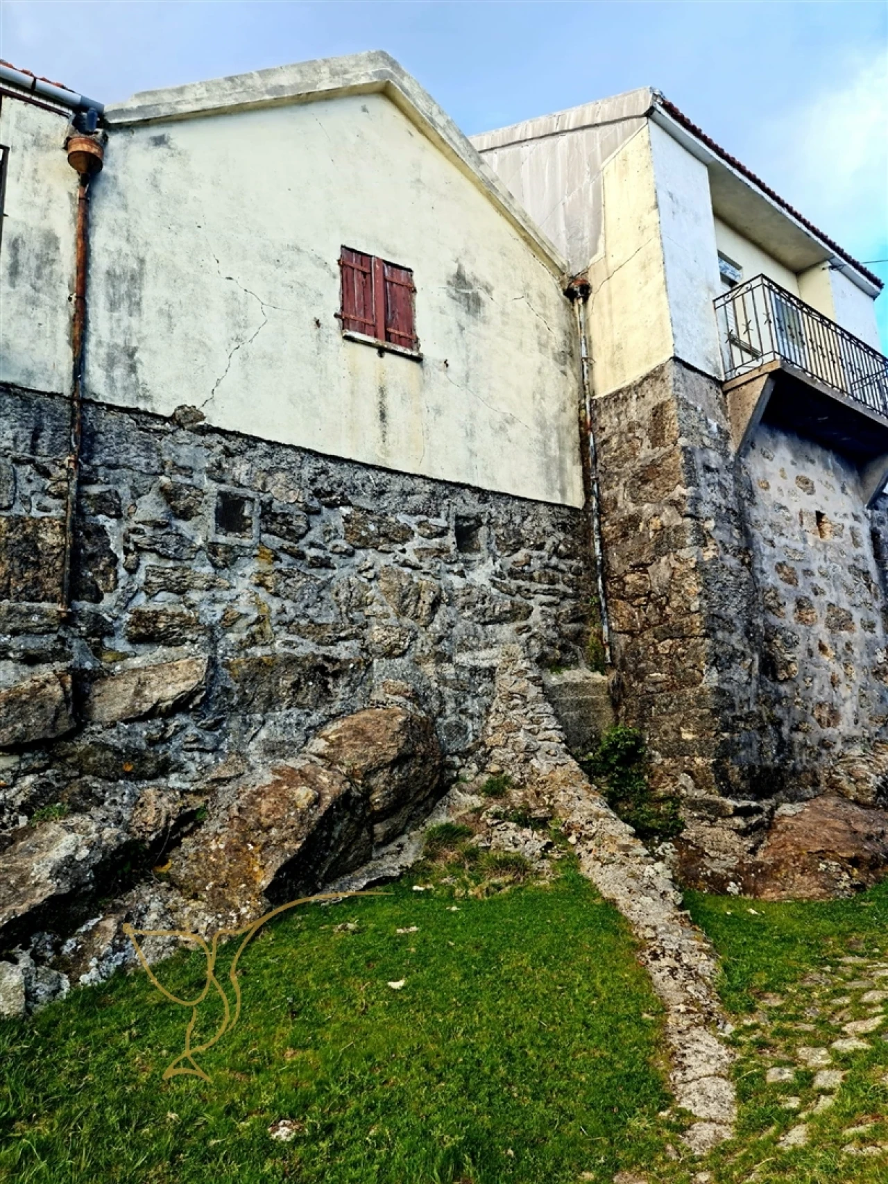 Moradia T0 para Venda em Castro Laboreiro e Lamas de Mouro Foto 3