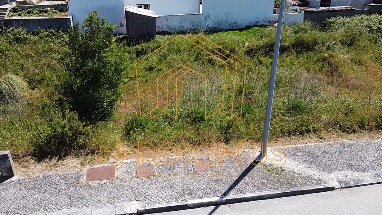 Terreno para Venda em Vila Verde Foto 3
