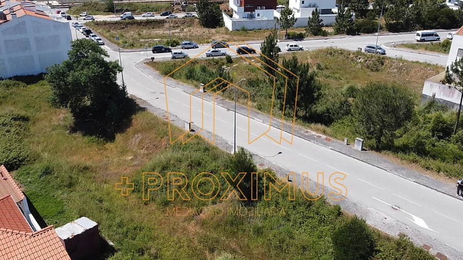 Terreno para Venda em Vila Verde Foto 2