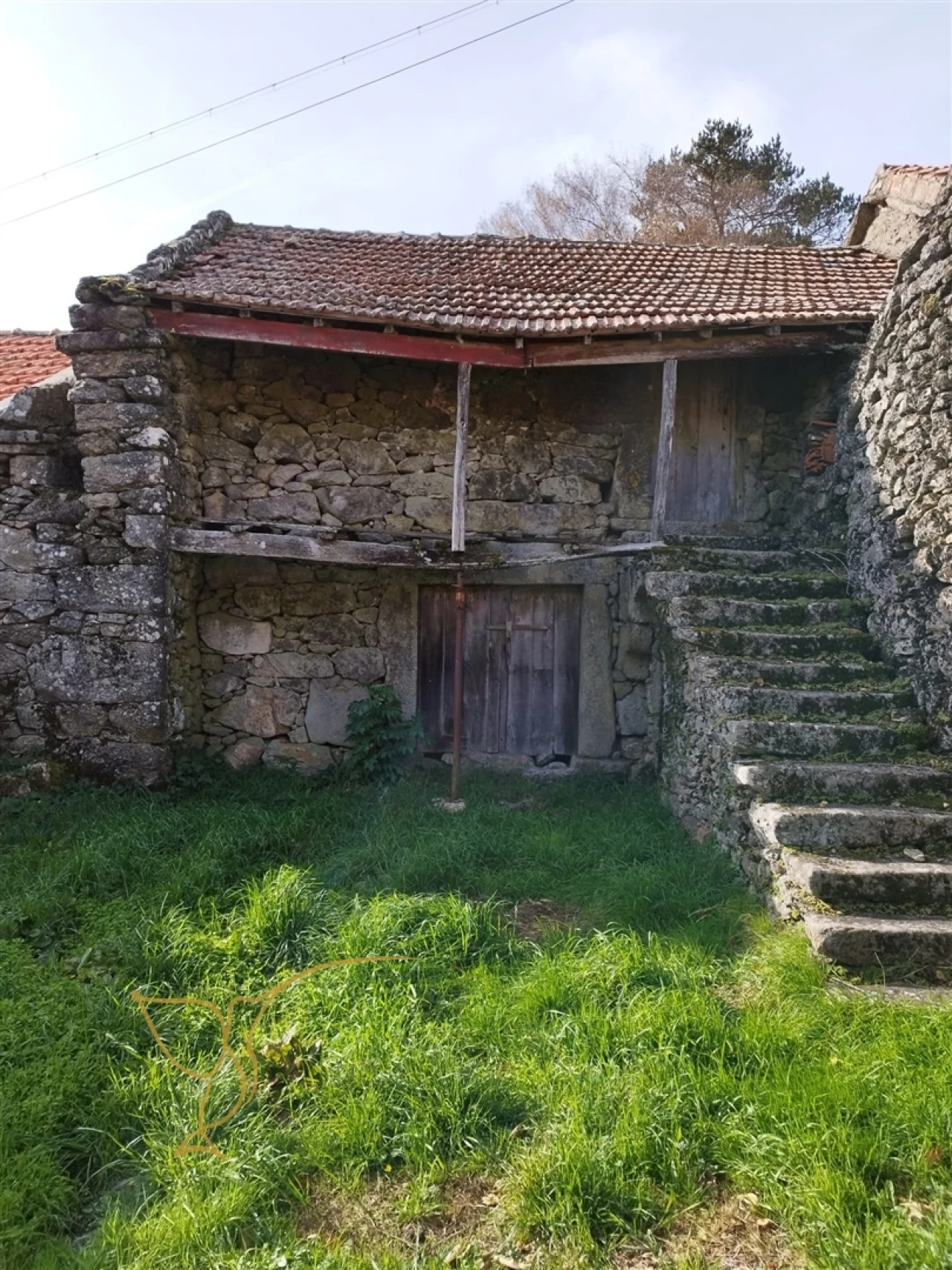Moradia T0 para Venda em Castro Laboreiro e Lamas de Mouro Foto 1