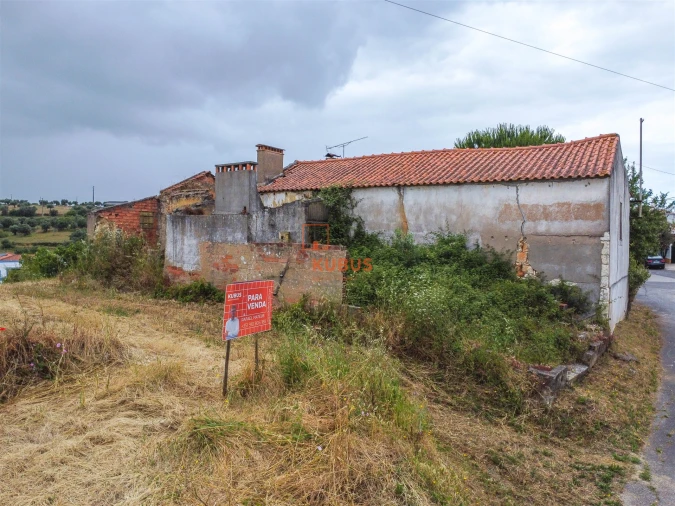 Moradia T0 para Venda em Brogueira, Parceiros de Igreja e Alcorochel Foto 9