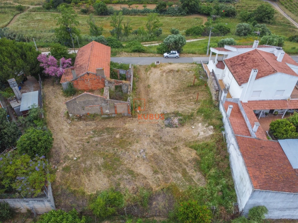 Moradia T0 para Venda em Brogueira, Parceiros de Igreja e Alcorochel Foto 8
