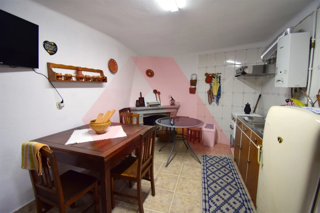 Quinta T3 para Venda em Covas e Vila Nova de Oliveirinha Foto 15