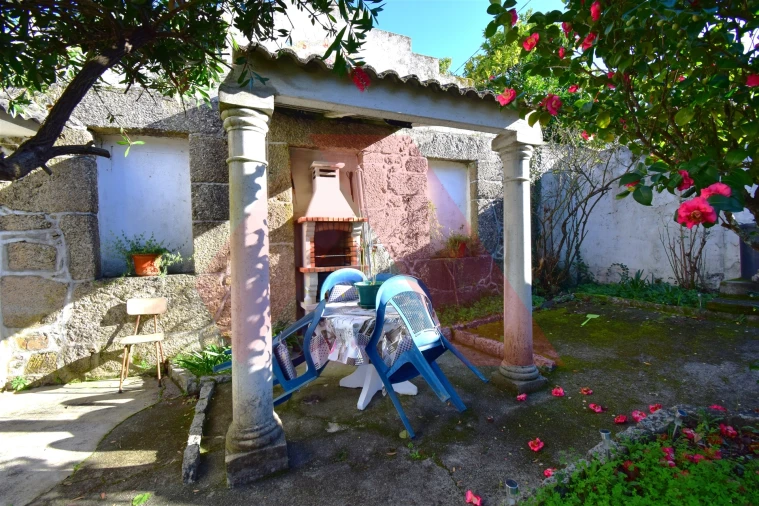 Quinta T3 para Venda em Covas e Vila Nova de Oliveirinha Foto 20