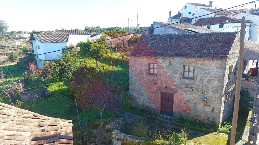 Quinta T3 para Venda em Covas e Vila Nova de Oliveirinha Foto 16